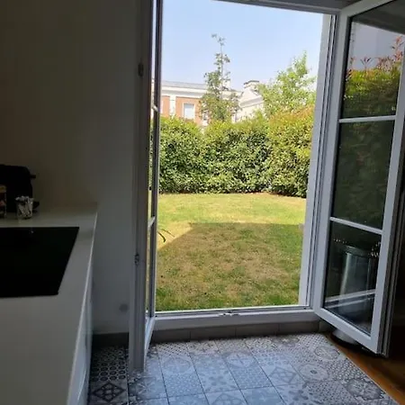Apartment Garden Alley House 8 Personnes *