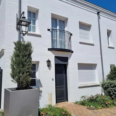 Garden Alley House 8 Personnes Serris
